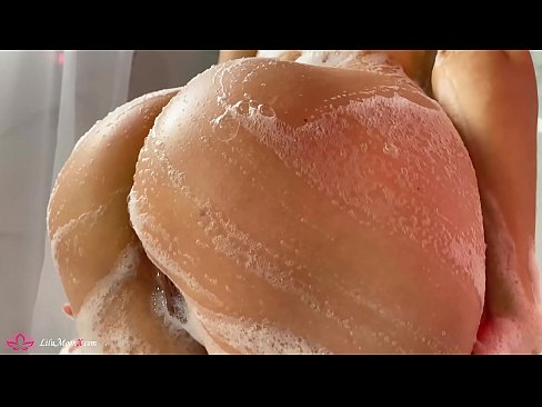 ❤️ Brünett masturbeerib tussu vibraatoriga intensiivse orgasmini duši all ❤️❌ Just porn at us ❤
